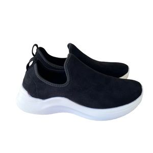 Seven 7 Women’s Slip On Sneakers Black Size 8